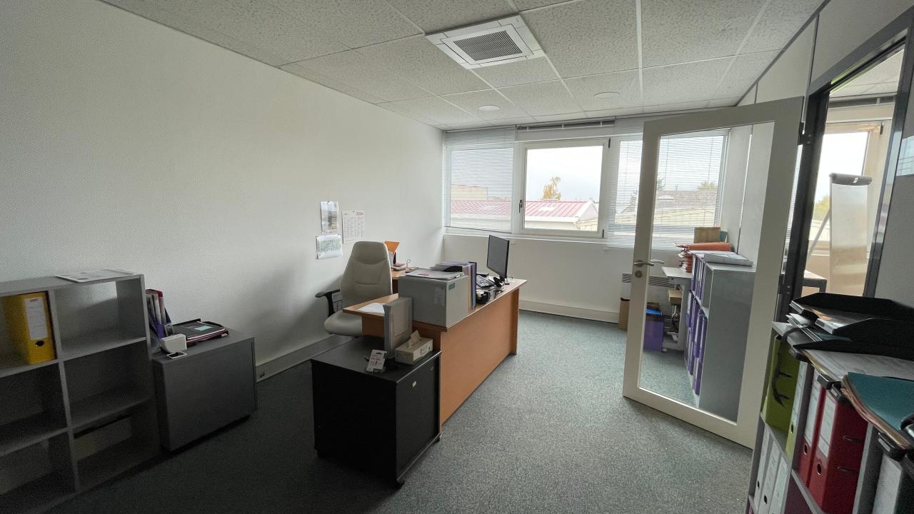 Local d'activité Les Essarts-le-Roi 396m² Vente local d'activité Les Essarts-le-Roi Yvelines OVACT2529113 10
